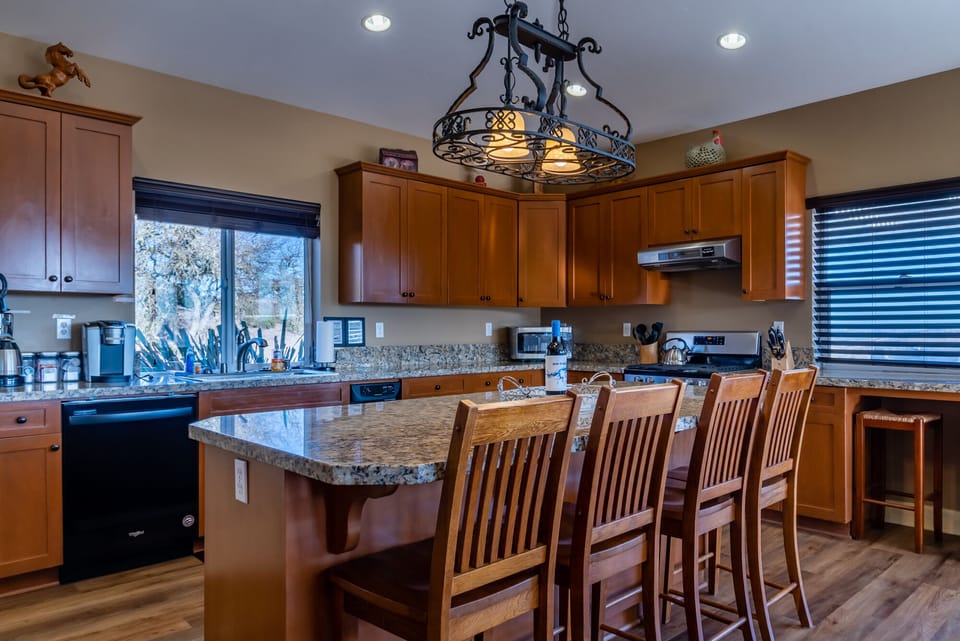 Large kitchen island with seating for four.