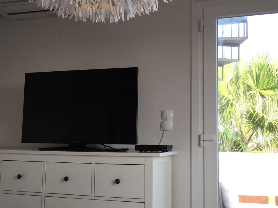 Flatscreen Sat-TV "Astra"
