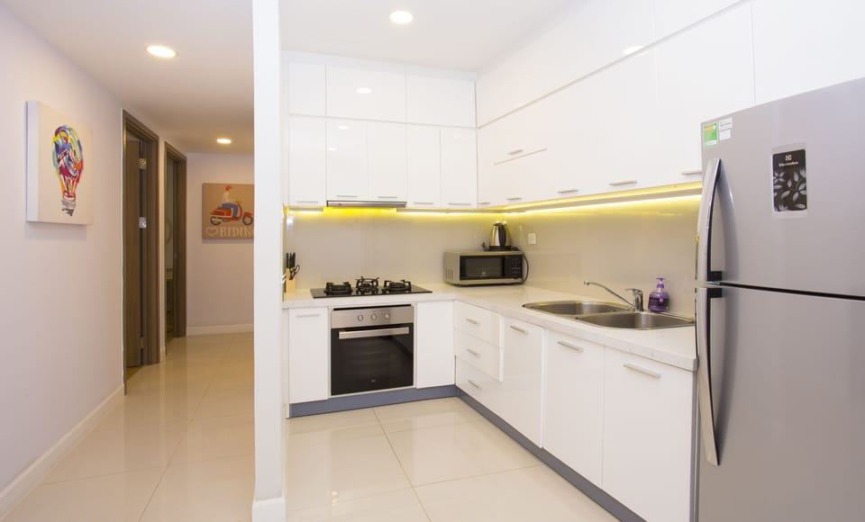 Fully-stocked kitchen