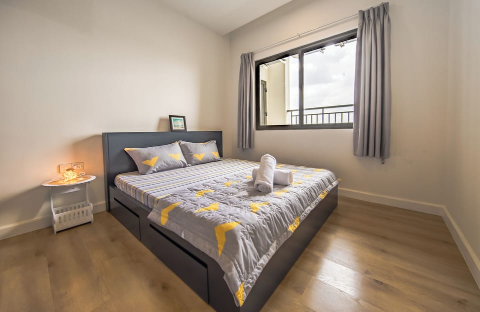 Second bedroom