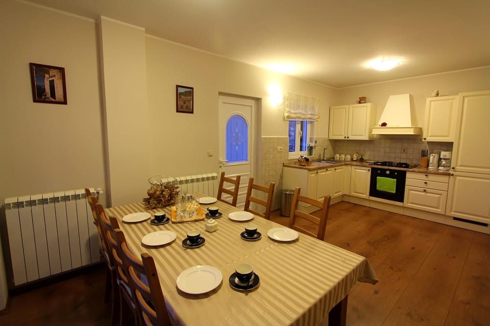 Dining table