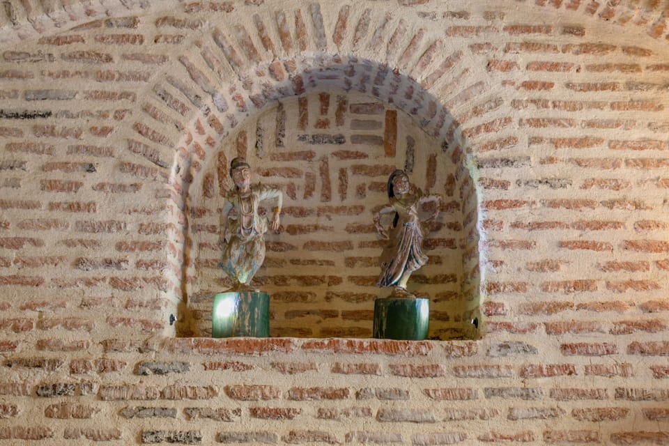 Castle in Old Town, Armory Room