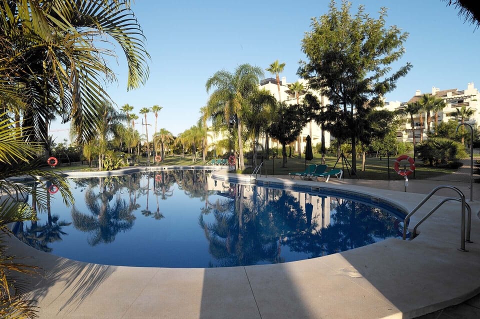 The pool in the day