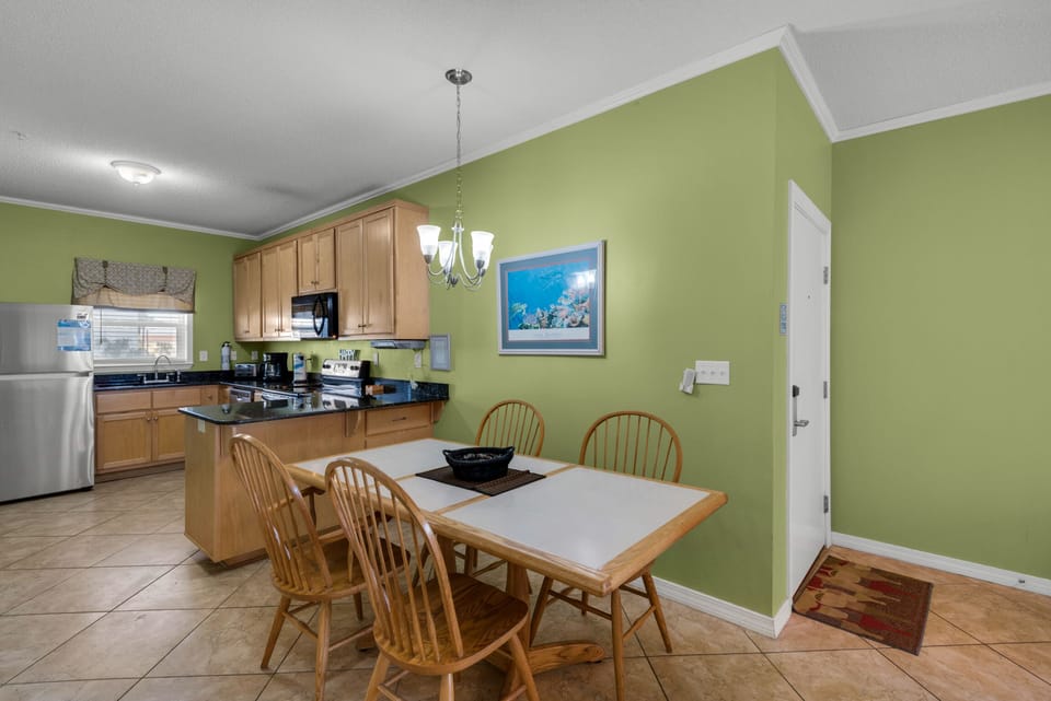Kitchen table seats 4