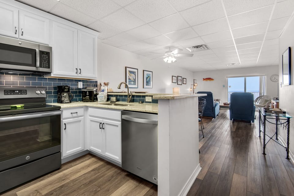 Kitchen to dining table