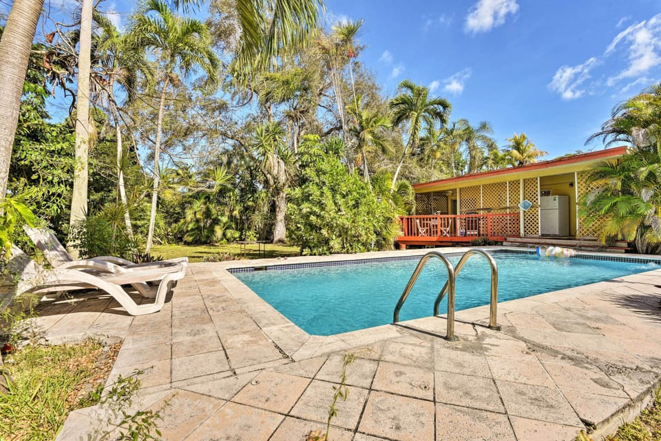 Miami Springs Vacation Rental | 4BR | 2BA | 1,500 Sq Ft | Steps Required