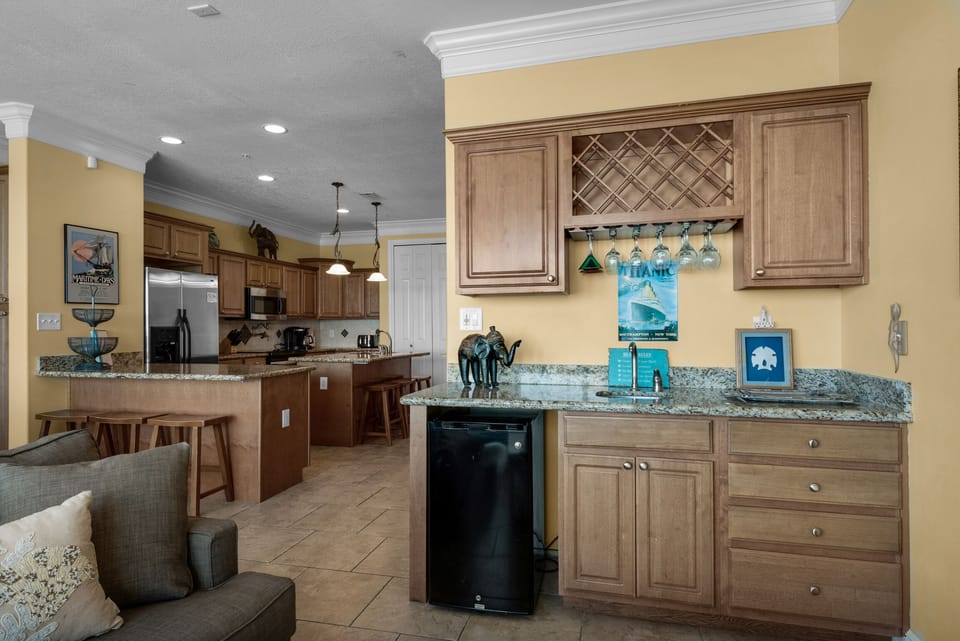 Plenty of cabinet and counter space