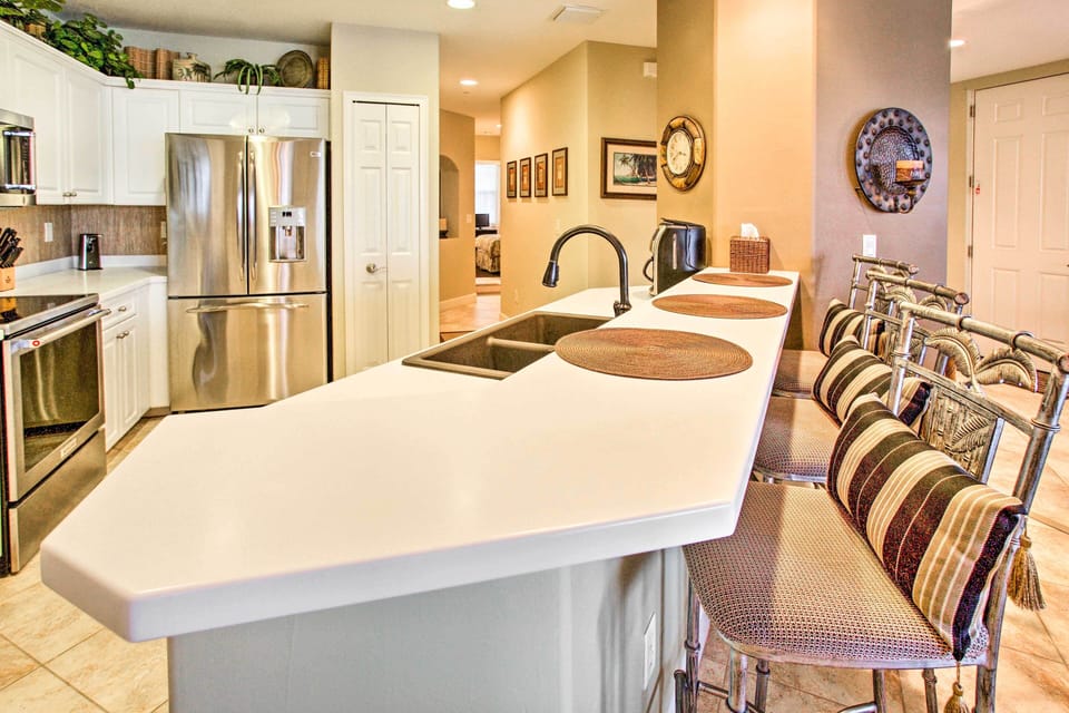 Kitchen | Cooking Basics | Breakfast Bar