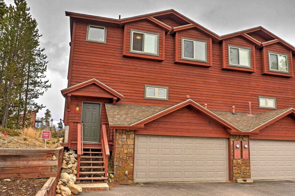 Parking | Garage (1 Vehicle) | Driveway (2 Vehicles)