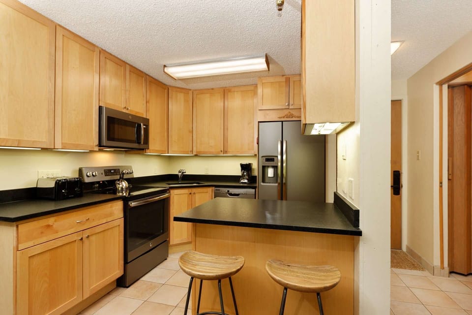Make a great meal in the newly updated kitchen featuring granite counter tops and brand new appliances