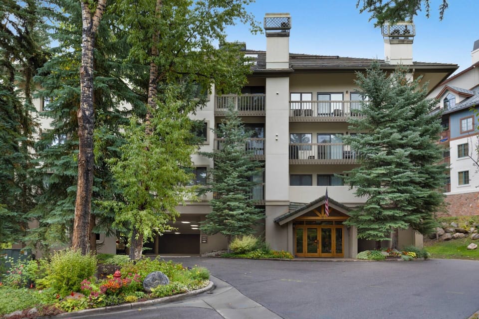 Welcome to Townsend Place, your home away from home!