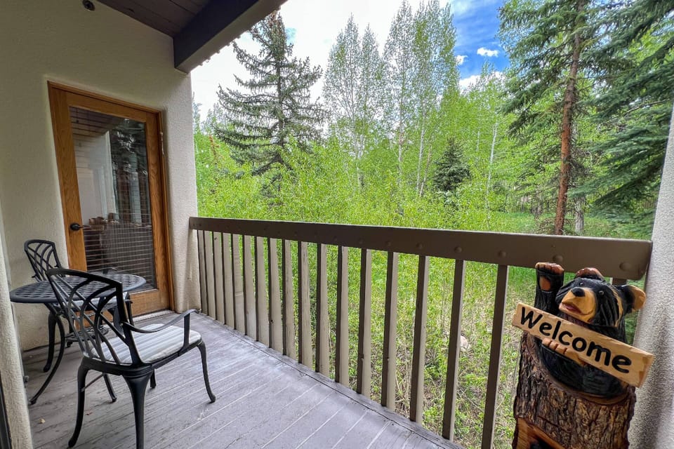 Enjoy peaceful moments on the balcony.