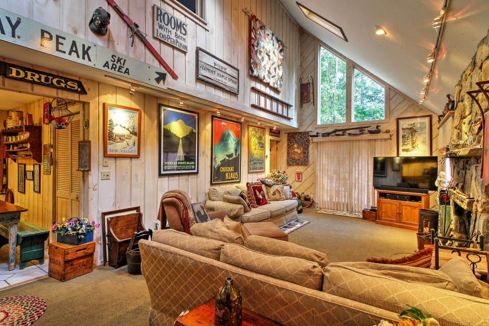 Living Room | Cable TV | Central Heating | Free WiFi
