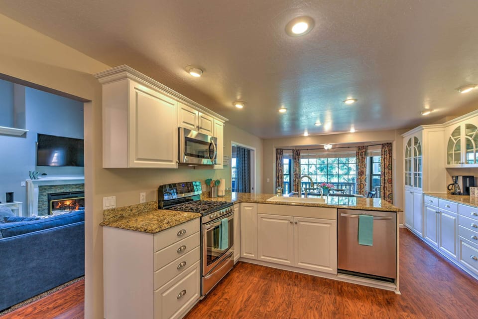 Fully Equipped Kitchen | Cooking Utensils