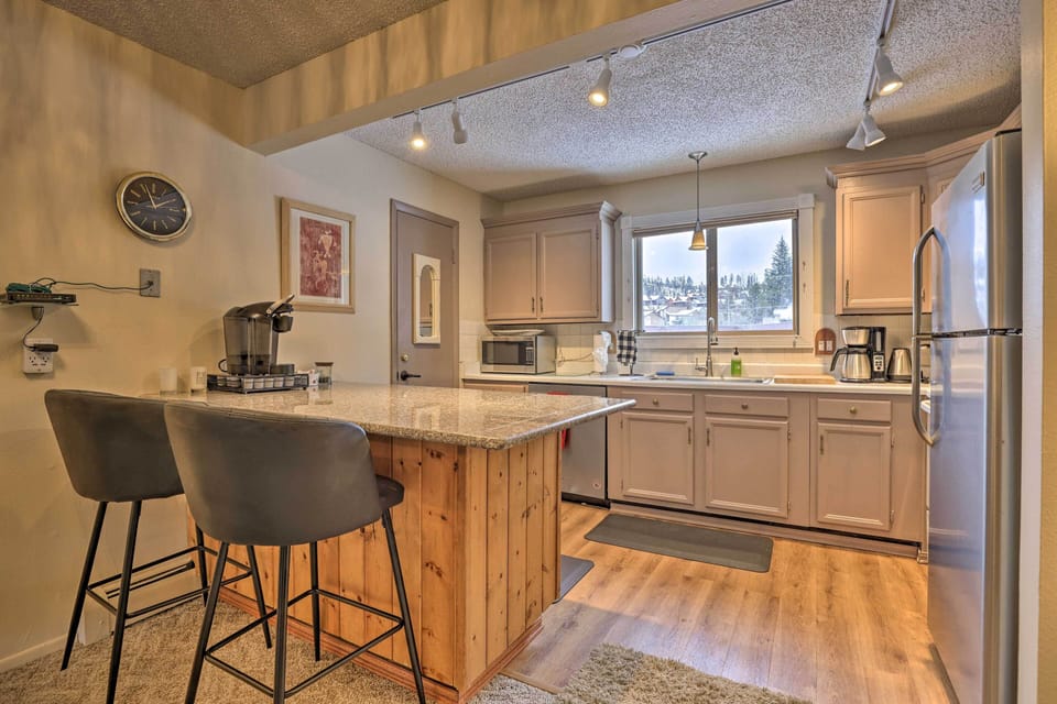 Kitchen | Fully Equipped | Instant & Drip Coffee Makers