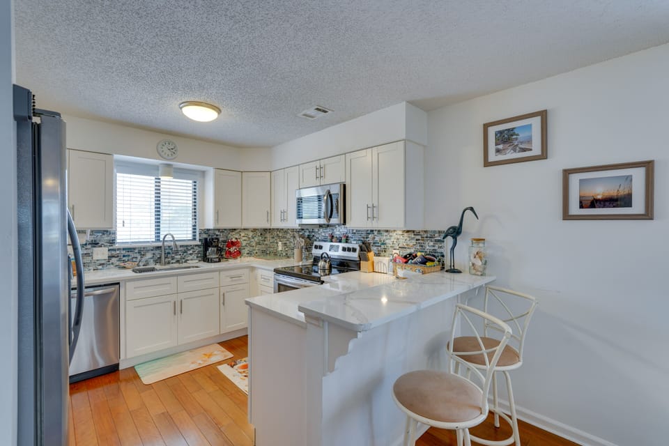 Remodeled Kitchen | Fully Equipped