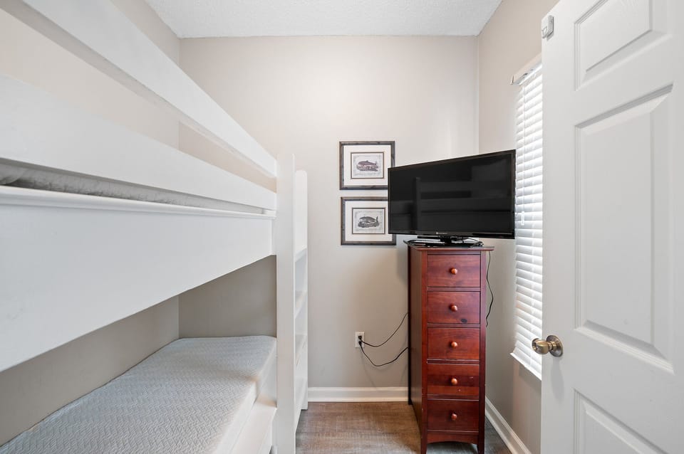 Bunk Room