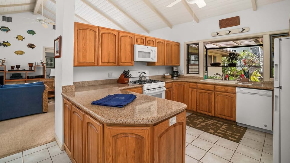 Hale Lani at Poipu Kai Resort - Fully Equipped Kitchen - Parrish Kauai