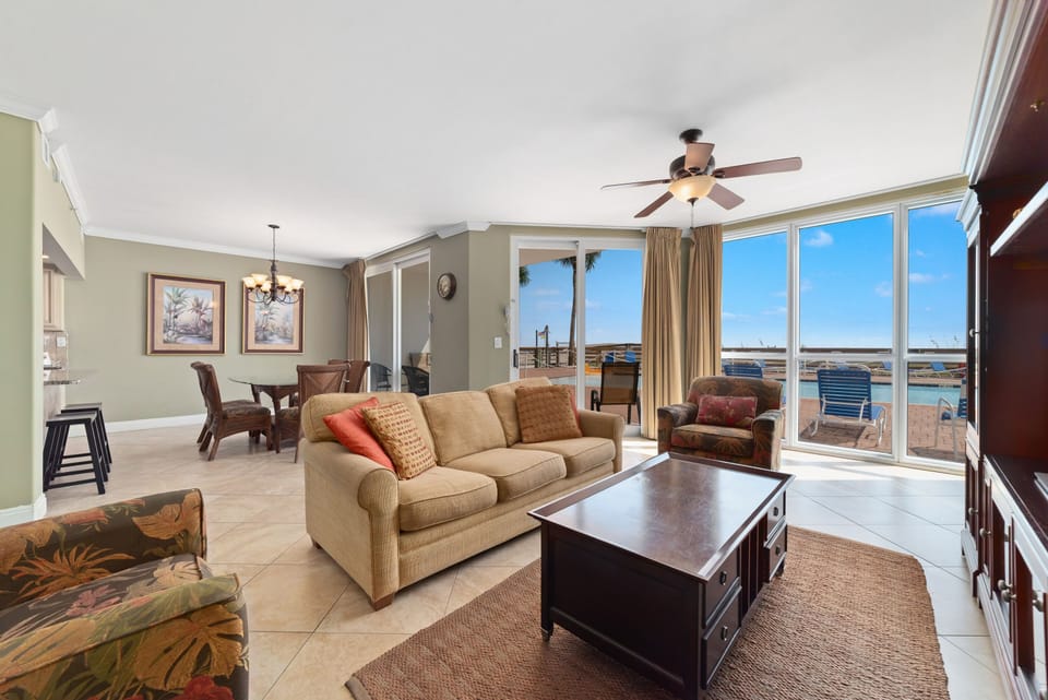 Welcome to SeaSpray West 105!