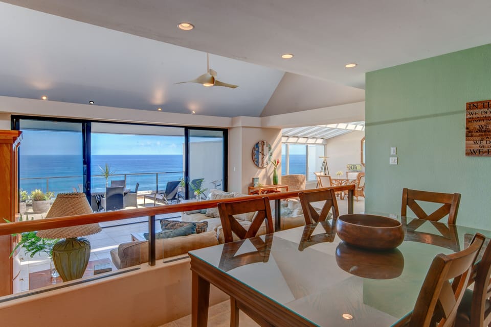 Dining / Living Area - Dining / Living Area