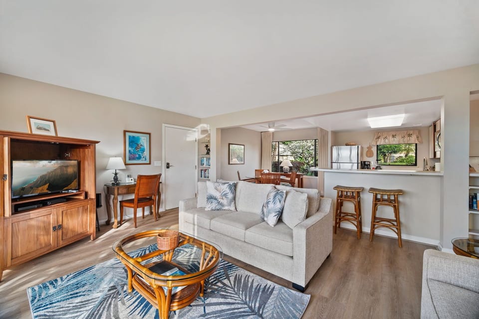 Enjoy cable, smart tv, and mountain views from the living room