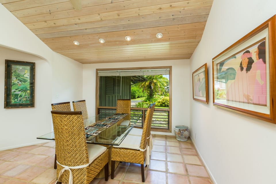 Dining Area - Dining Area