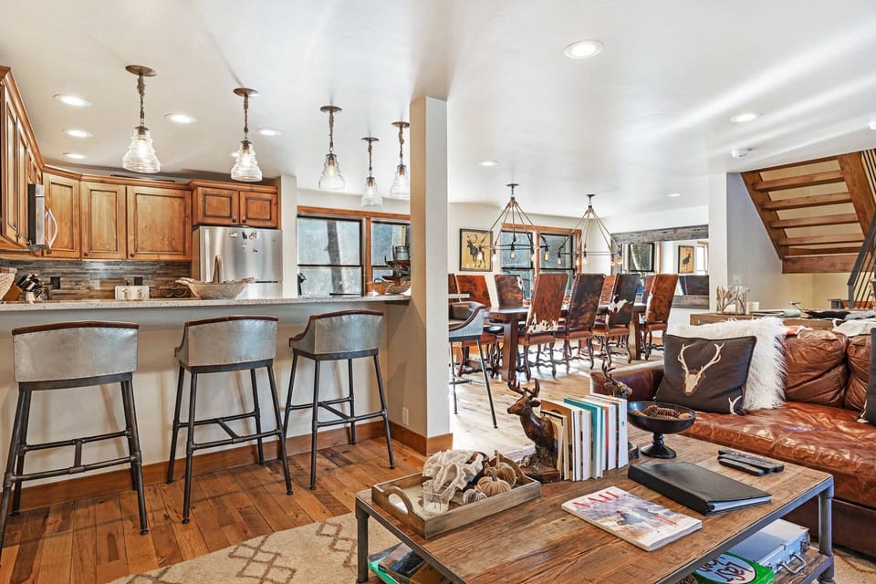 Seamless views from the Living Room into Kitchen and Dining.