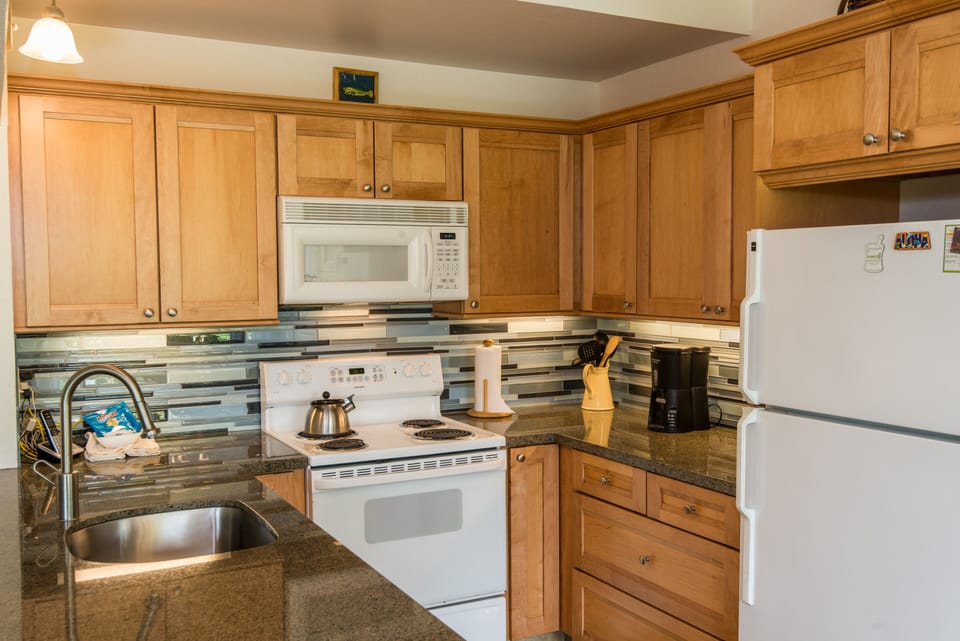 Kitchen - Kitchen