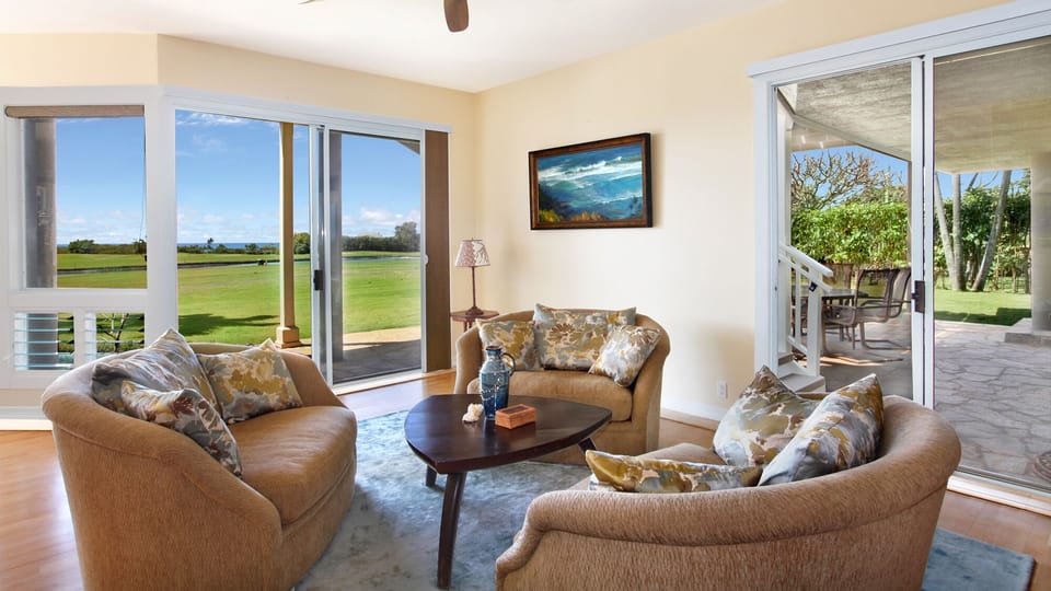 Moku Hale at Kiahuna - Ocean View Seating Area & Lanai - Parrish Kauai