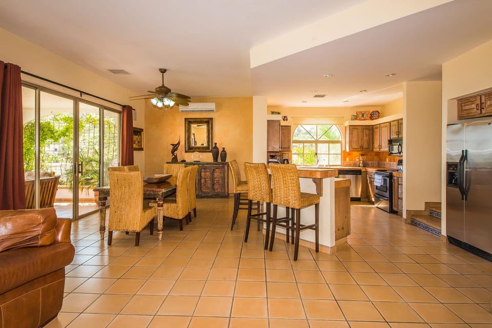 Dining and Kitchen area