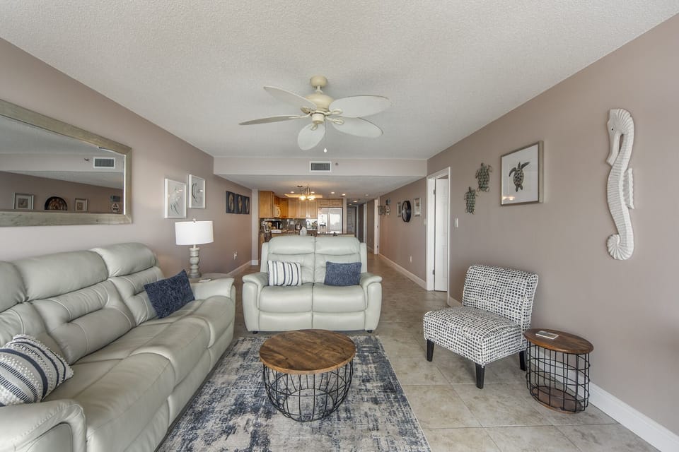 Las Brisas 205 Living Room