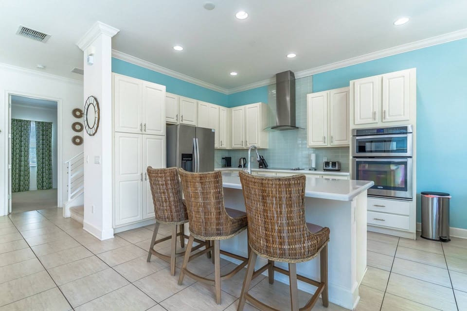 Gourmet Kitchen with stainless steel appliances