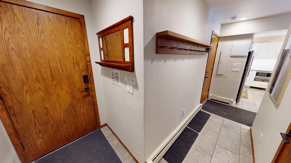 Front Door, Hall and Gear Racks - Front Door, Hall and Gear Racks