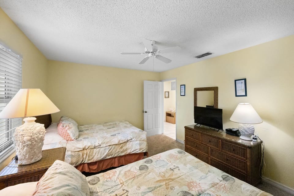 Sea Breeze 308 Guest Bedroom