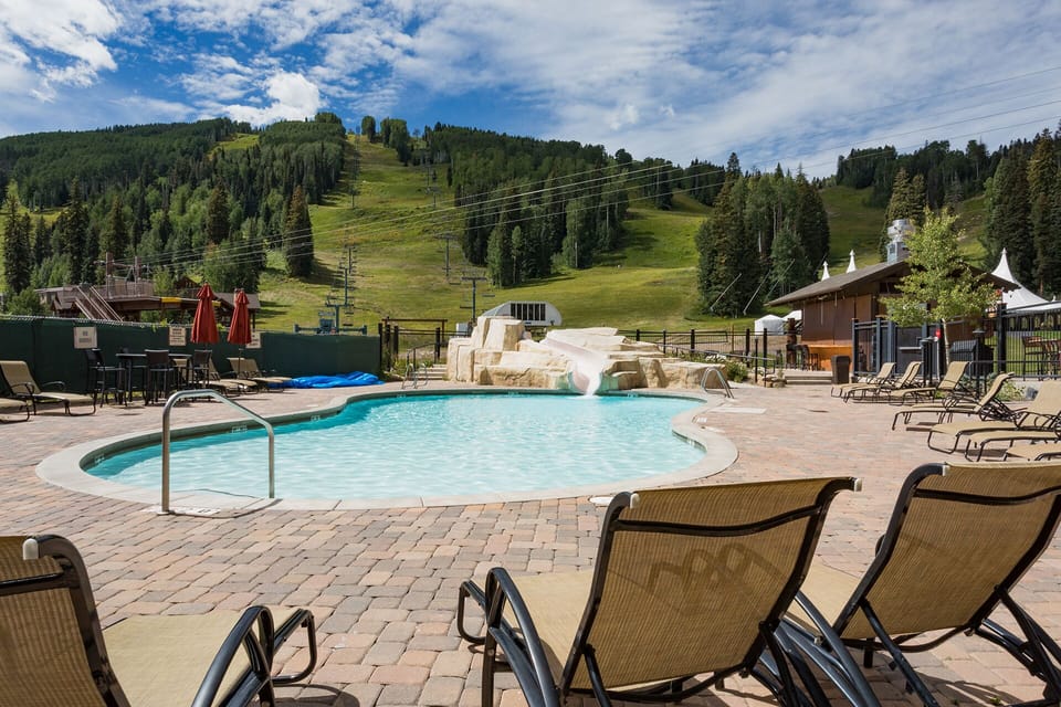 Durango Mountain Club - Heated Pool with slide (open year round)