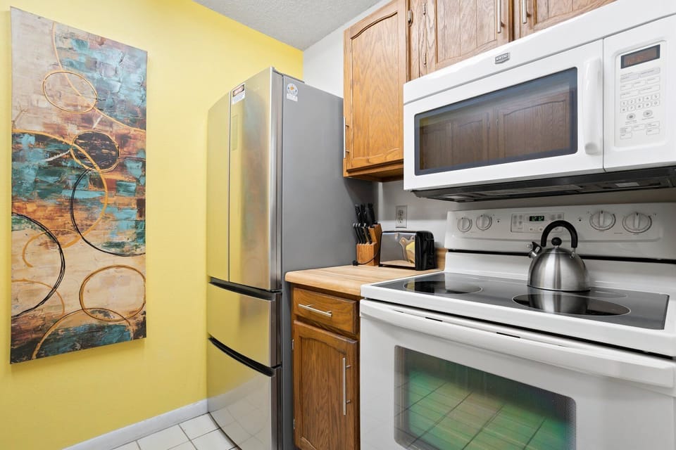 Surf Song 240 Kitchen