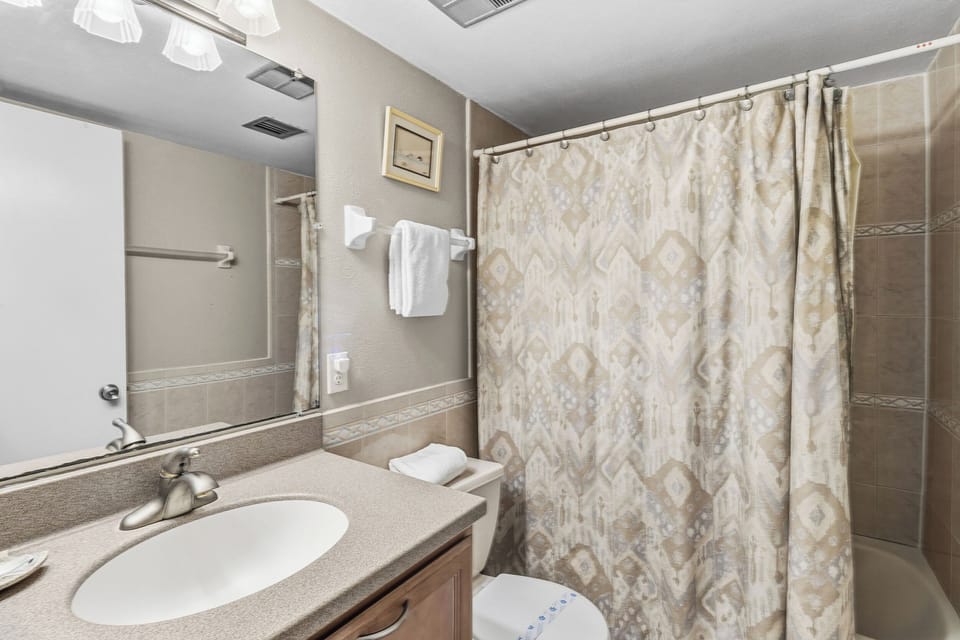 Main Bathroom