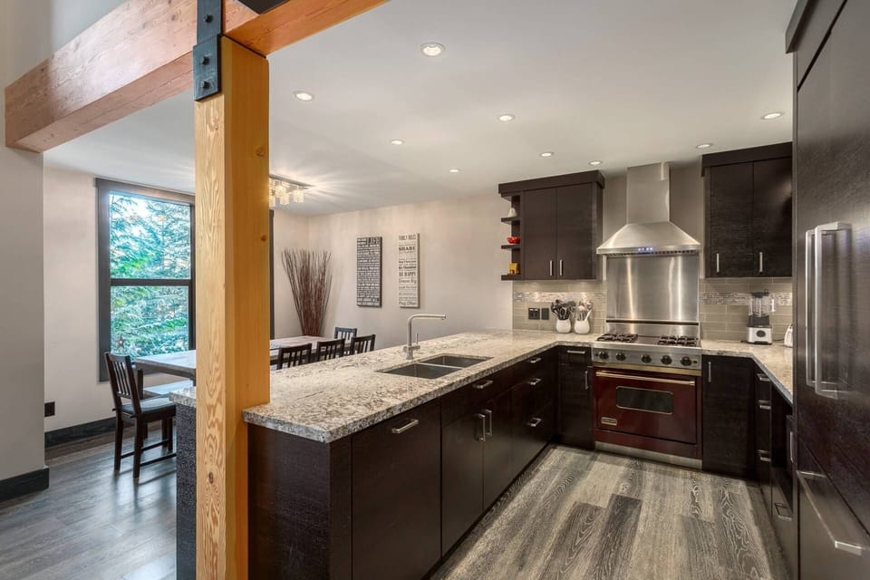 Chef inspired kitchen well equiped for your family or entertaining