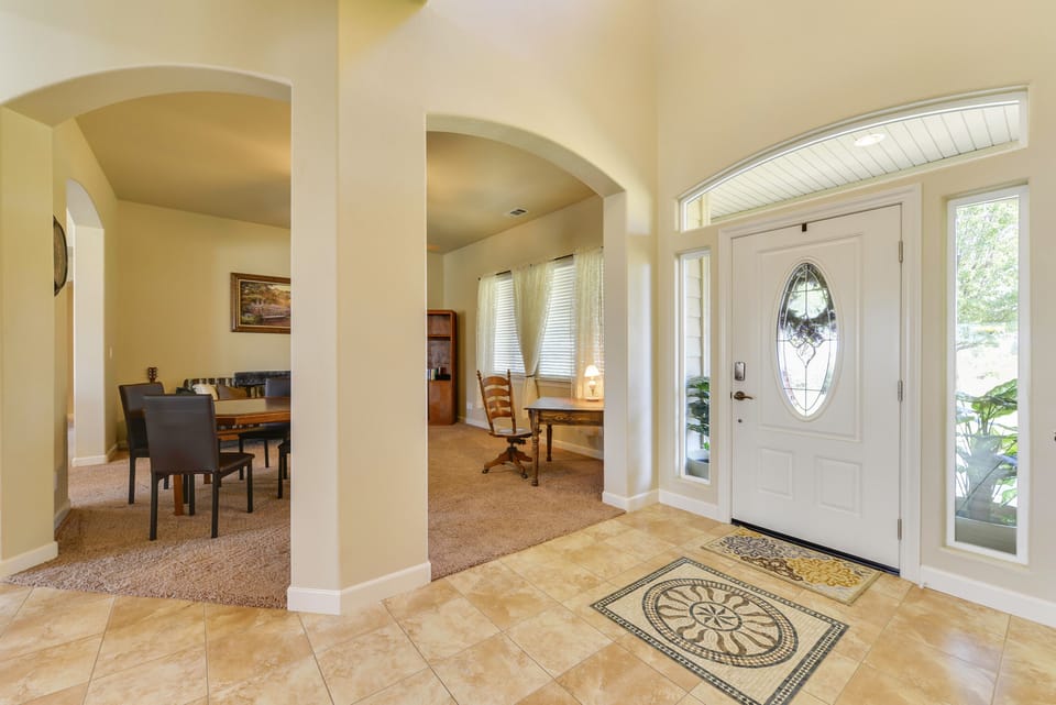 Sitting Area with Card Table and Desk Space for your Convenience