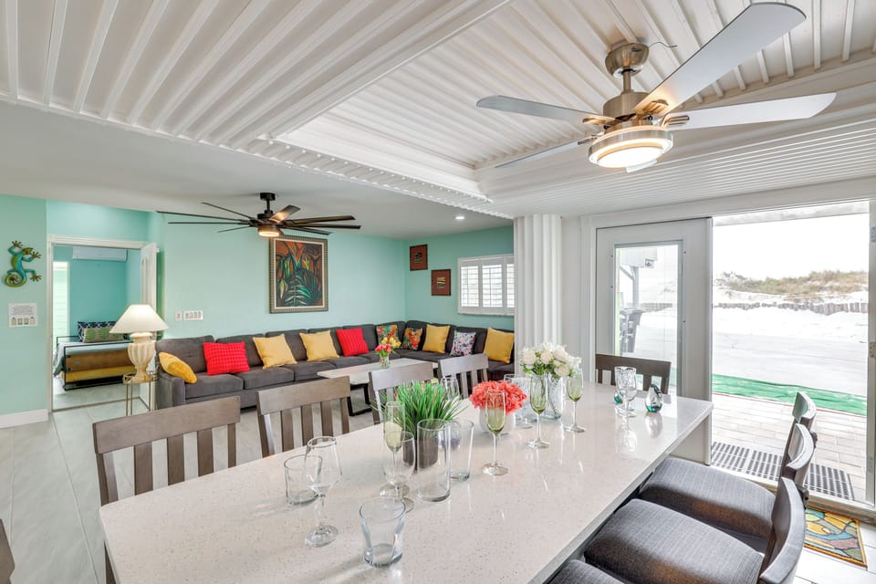 Clearwater Beach Vacation Rental | 7BR | 3BA | 3,050 Sq Ft | Step-Free Entry