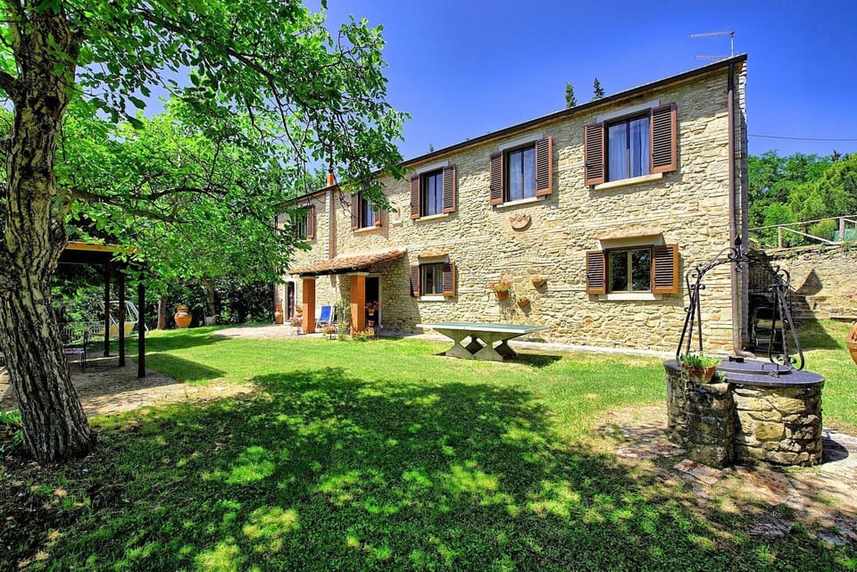 Building Exterior, Garden