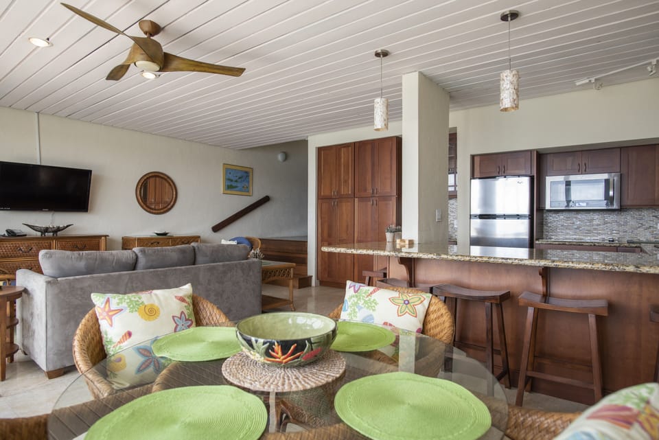 Open floor plan with dining area open to living area and kitchen.