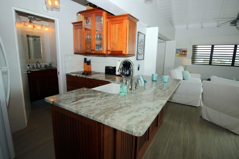 Nicely renovated and fully equipped kitchen.