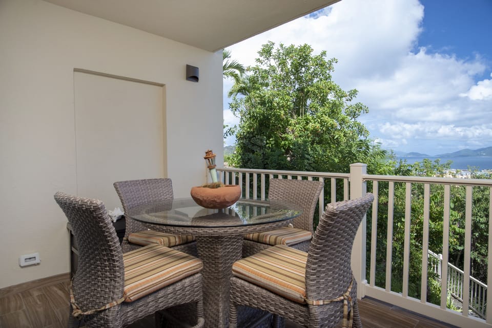 Outdoor dining for four with a view!
