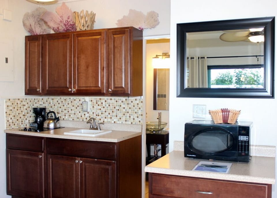 Fully Equipped Kitchen with Everything You Will Need