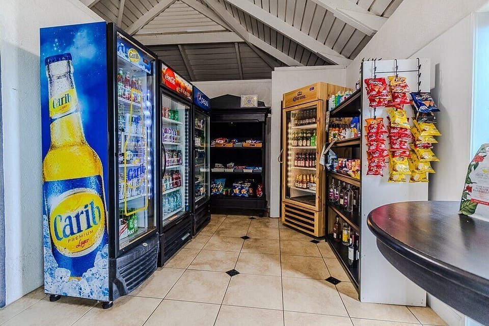 Lobby shop