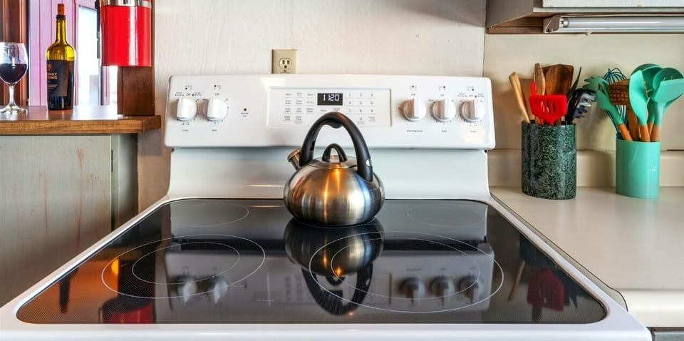 This induction stove makes meal prep easy