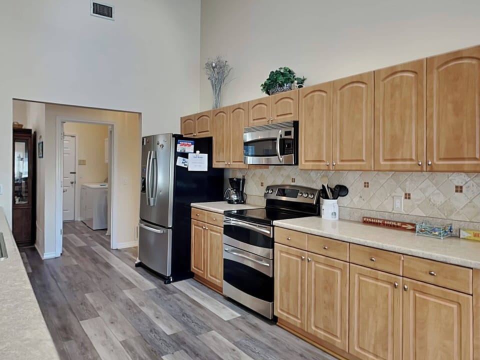 Fully Equipped Kitchen with Stainless Steel Appliances