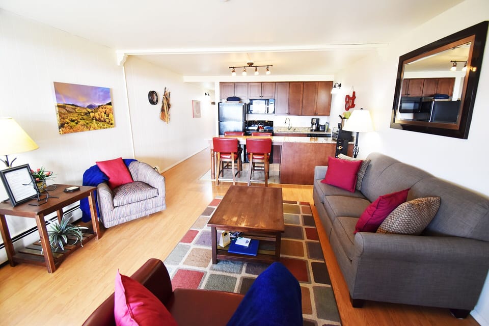 Living Area with Queen Sofabed - Living Area with Queen Sofabed