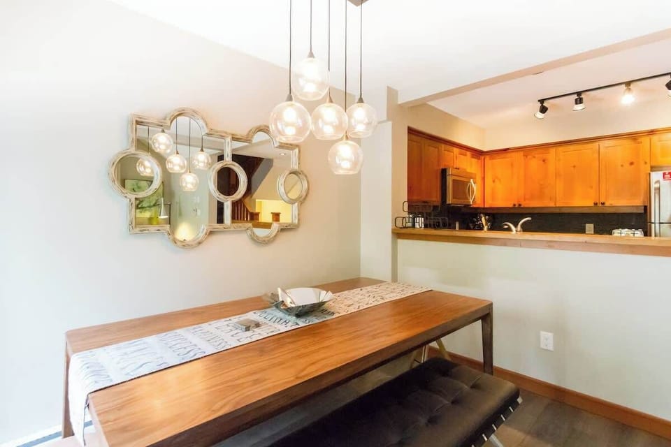 Dining Area/Kitchen